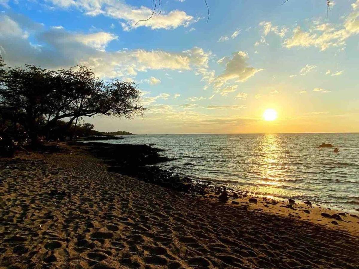 Family Friendly Kailua Bay View Ac Free Parking Walk To Kailua Village Exteriör bild